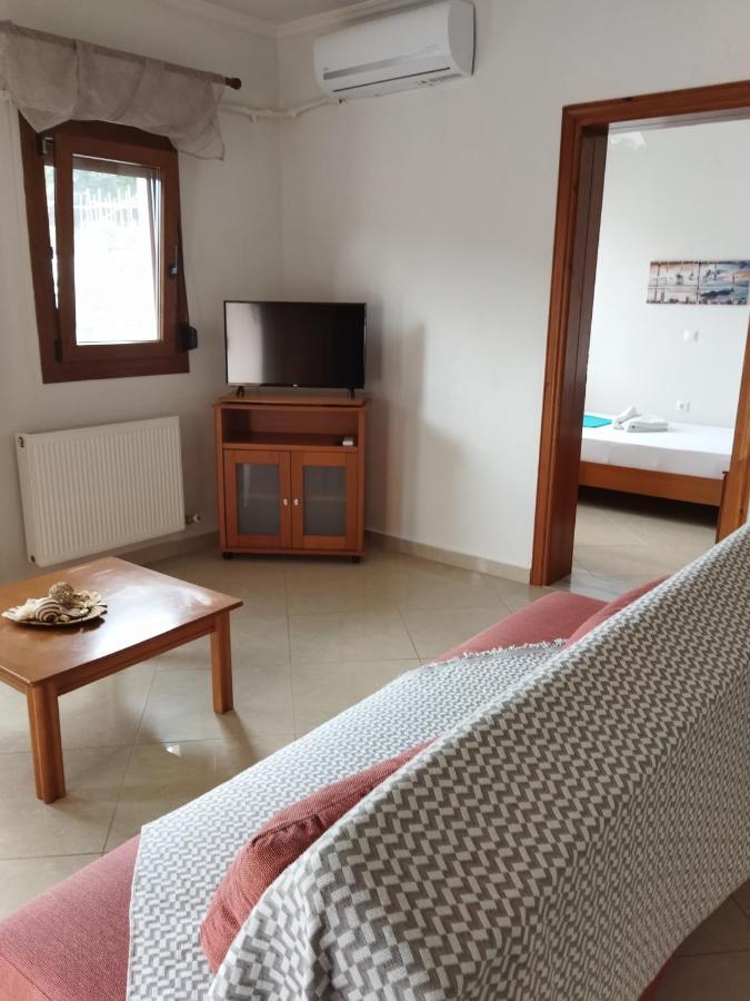 Apartments Irene In Sykia Exterior foto